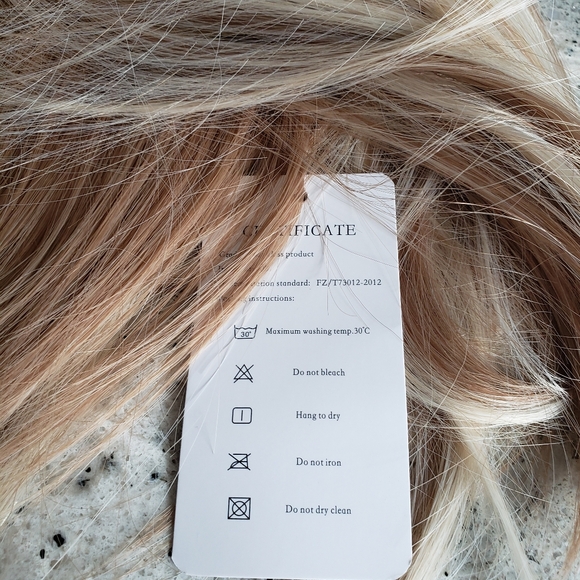 Wig. - Picture 5 of 5